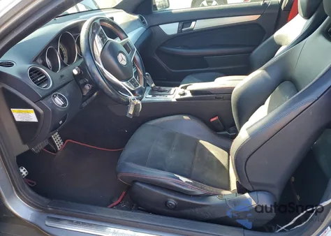 2013 Mercedes-Benz C 250 from USA, damaged, VIN WDDGJ4HB0DG018557